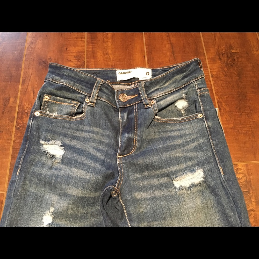 SOLD - JEANS - Distressed, Skinny with stretch.